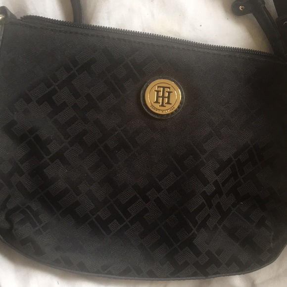 Tommy Hilfiger bag - Picture 3 of 3